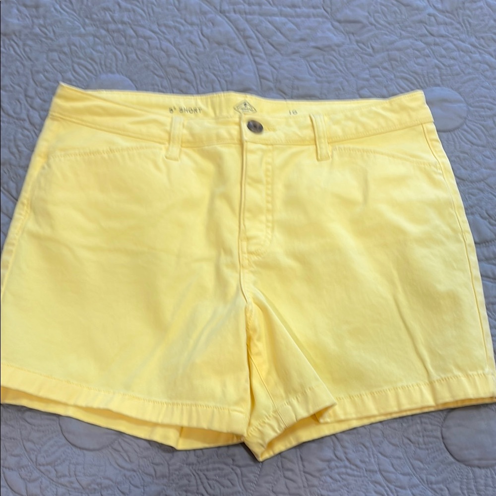 *3 for $10* St John’s Bay LIKE NEW yellow shorts 10